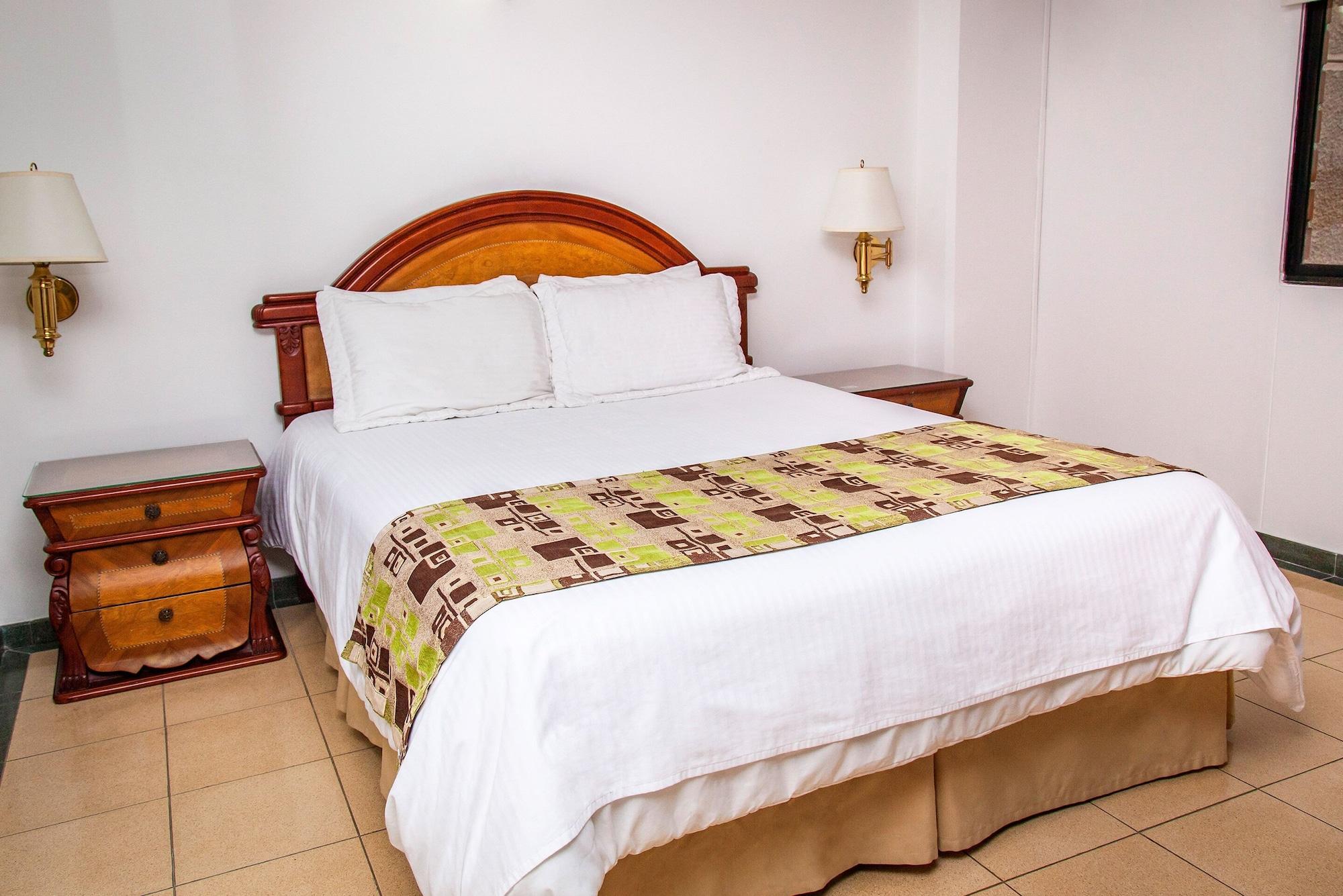 Hotel Casa Laureles Medellín Buitenkant foto