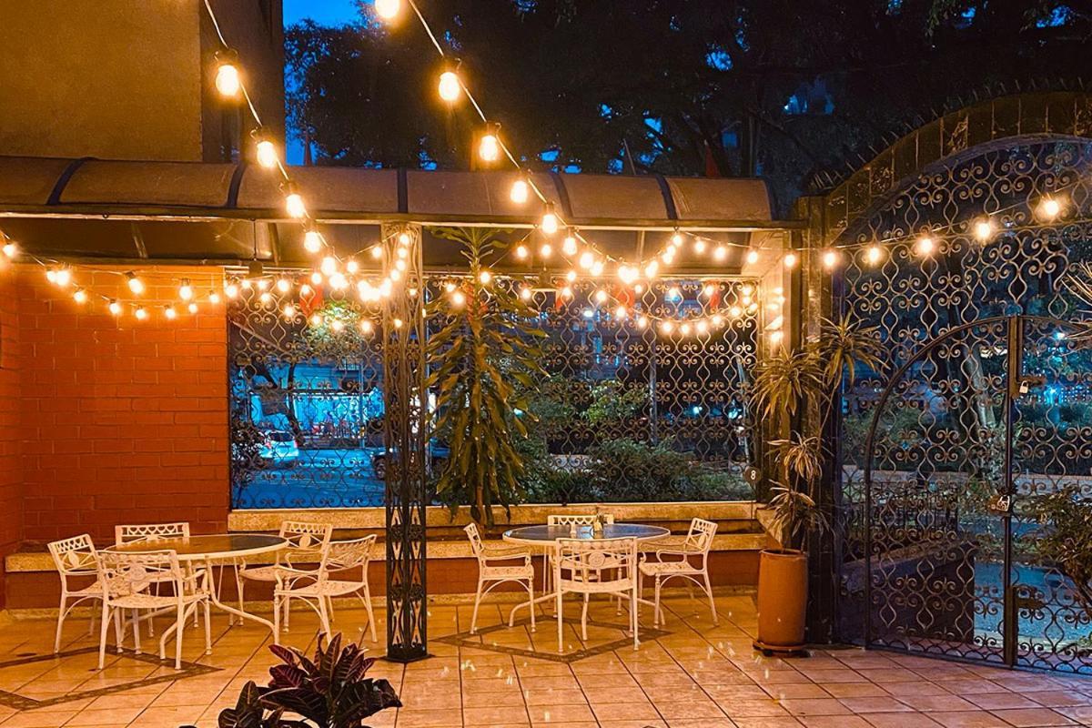 Hotel Casa Laureles Medellín Buitenkant foto
